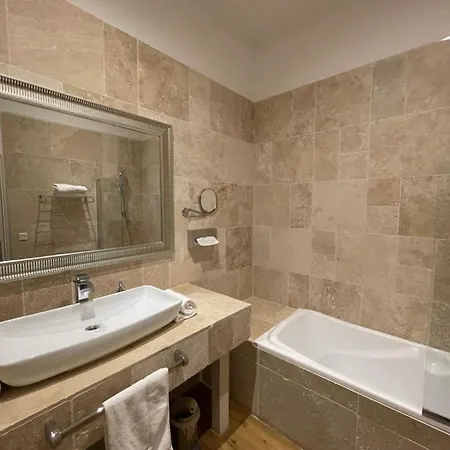 Angelussi - Le Clos Du Soleil 4*